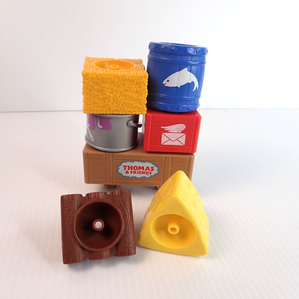 Thomas & Friends Wobble Cargo Stacker Train Replacement Cargo Pieces X 7